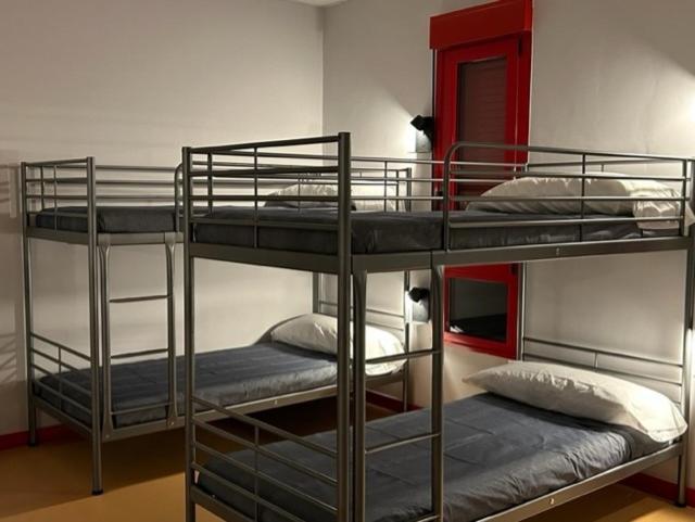 Albergue A Pobra Do Brollon ภายนอก รูปภาพ